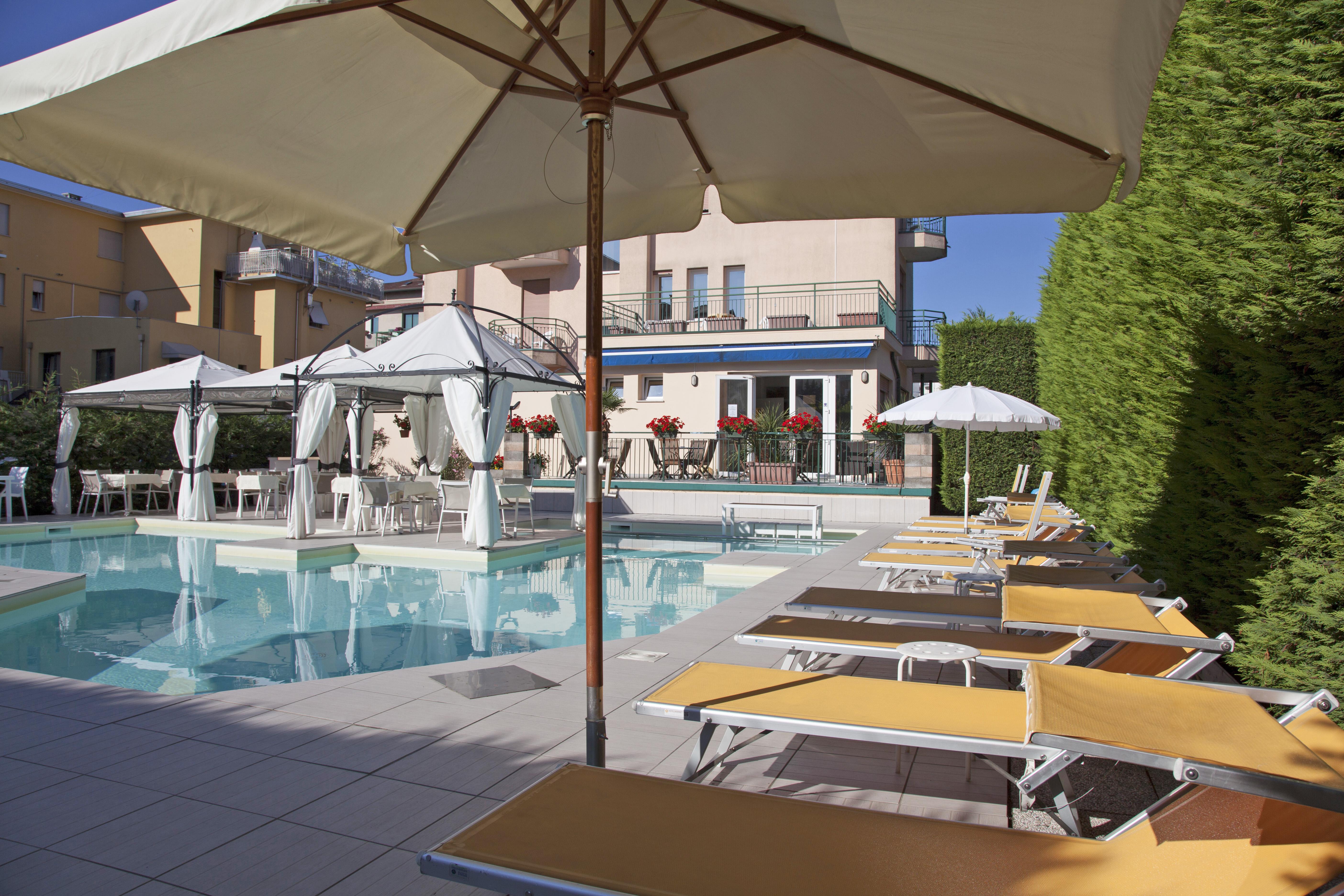 Hotel Ute 3*