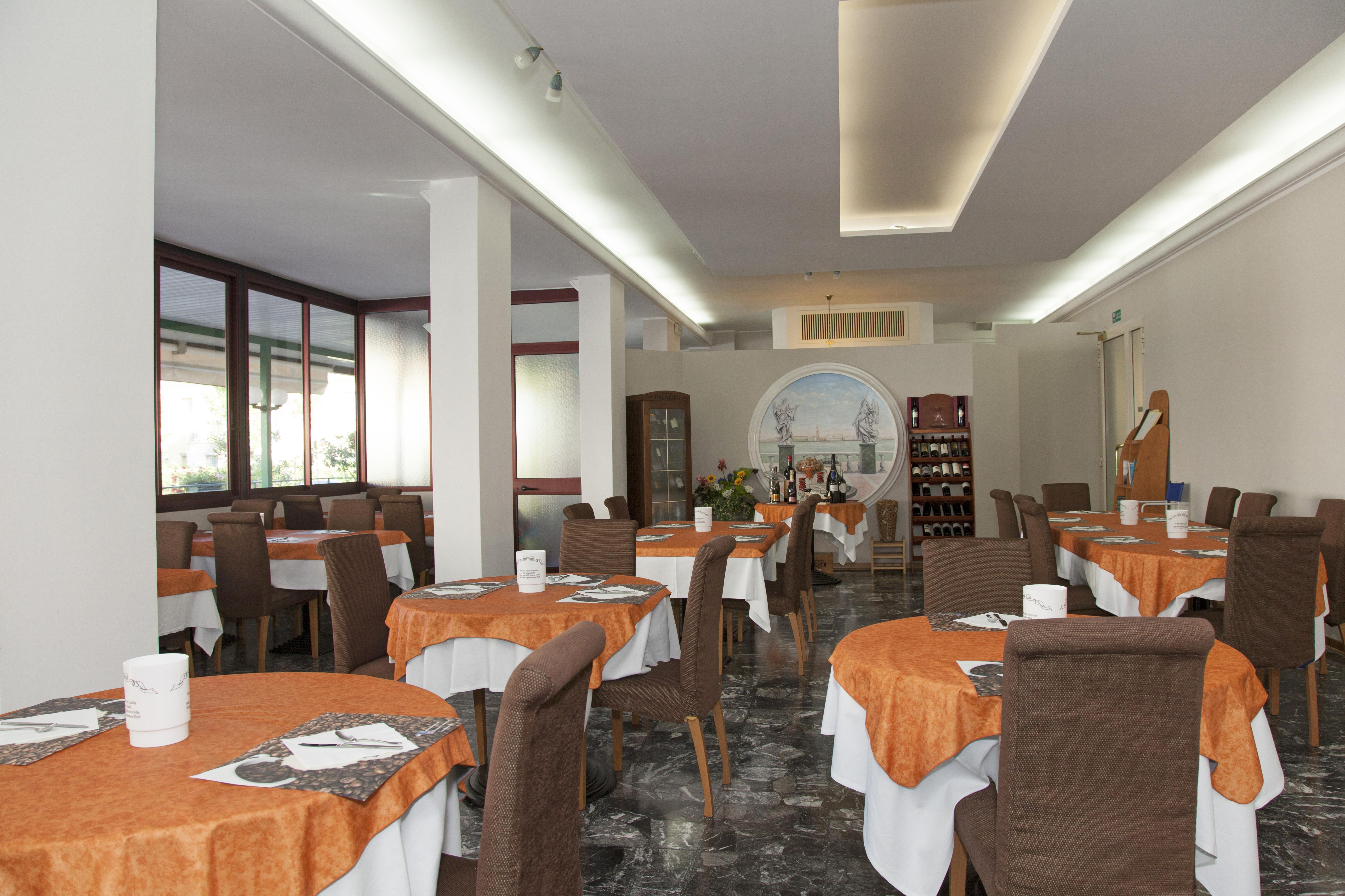 Hotel Ute 3*